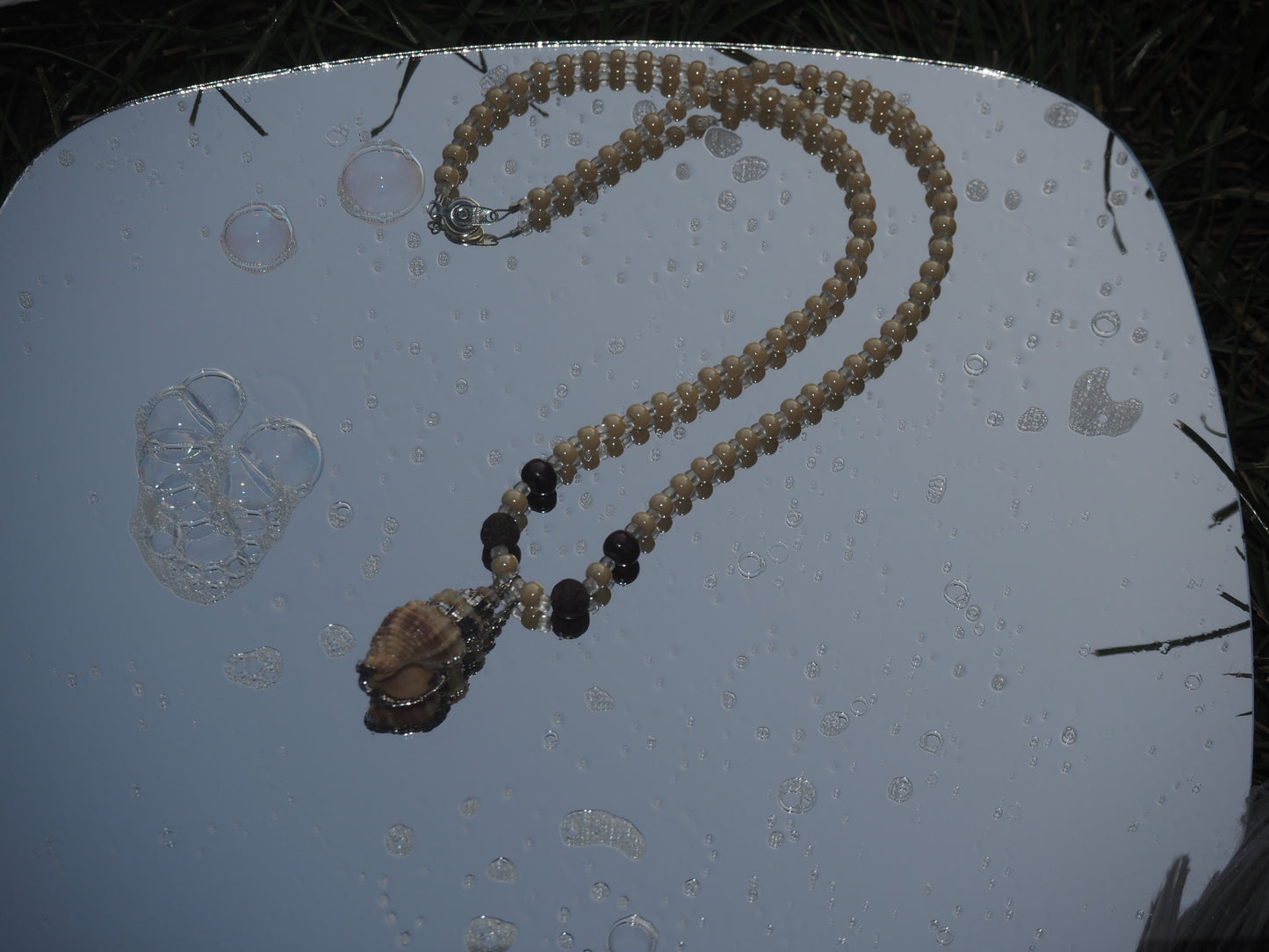 Shell Pearl Lava-rock